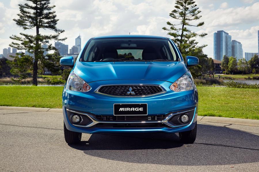  Mitsubishi Mirage 2016 года  (AU) (фото 7 из 11)